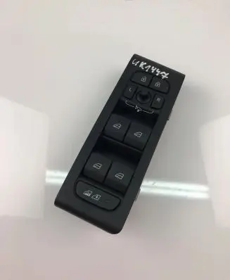 Volvo XC40 Electric window control switch 32319765