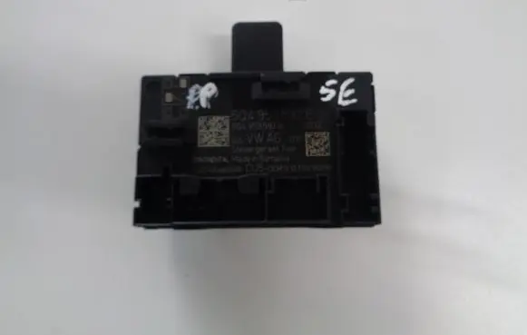 Skoda Octavia Mk3 (5E) Door control unit/module 5Q4959592E 5Q4959592B A2C7494660400