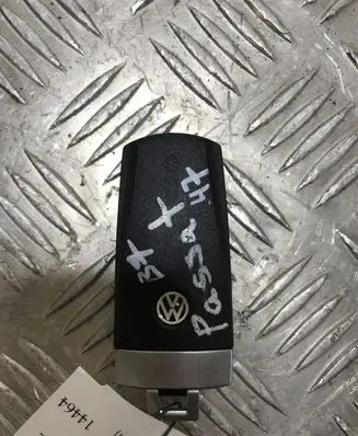 Volkswagen PASSAT B7 Ignition key/card B7RAKTAS