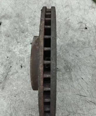 Toyota Corolla Verso AR10 Front brake disc