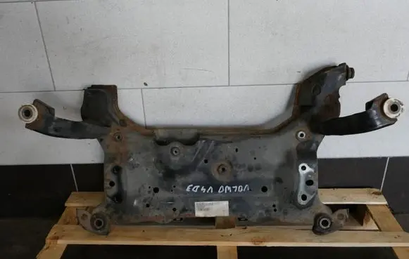 Volvo V40 Front subframe