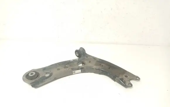 Volkswagen Golf VIII Front lower control arm/wishbone 5WA407152B