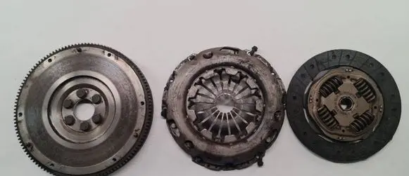 Skoda Octavia Mk2 (1Z) Clutch set kit R0301052710 036141026 036141032