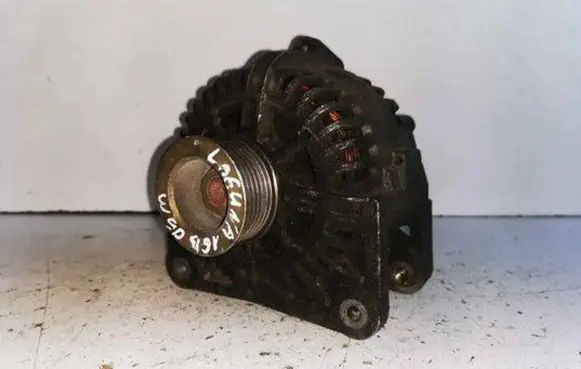 Renault Laguna II Generator/alternator 2542855B 8200323126