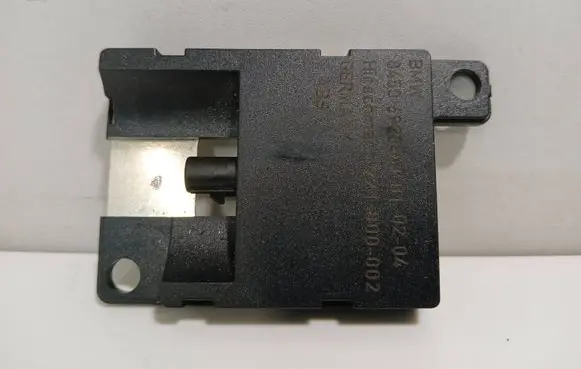 BMW 5 E60 E61 Bluetooth antenna 6928461 921800002