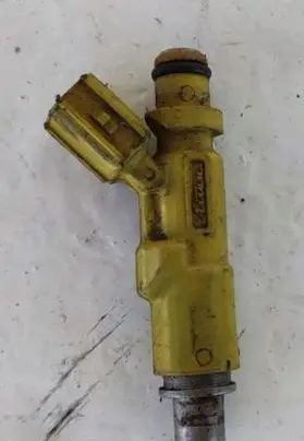 Toyota Corolla E120 E130 Fuel injector 2325022030