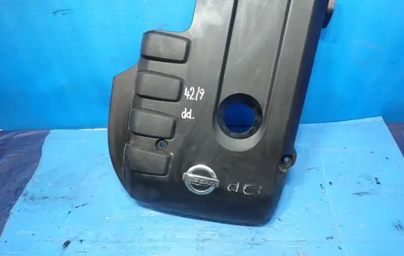 Nissan Pathfinder R51 Engine cover (trim) 6896294 6898423