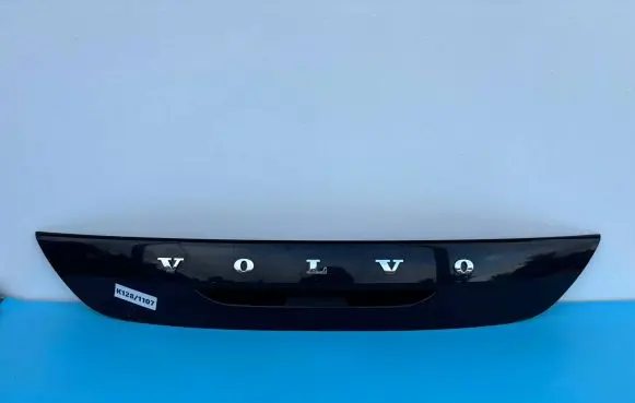 Volvo V40 Tailgate/trunk spoiler 31301301