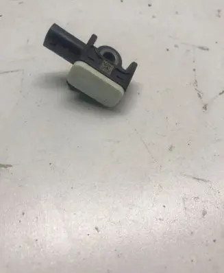 Mercedes-Benz GLE AMG (W166 - C292) Airbag deployment crash/impact sensor A1668210151 56054085AA