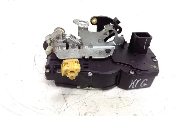 Cadillac CTS Rear door lock L25992283