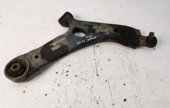 Hyundai ix35 Front lower control arm/wishbone