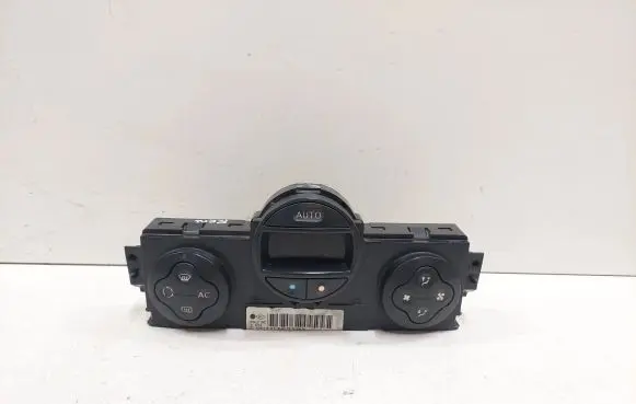 Renault Megane II Climate control unit 8200344840 69340019 2E7RL8