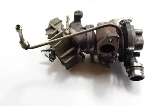 Nissan Juke I F15 Turbo 54399700127