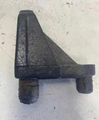 Nissan Qashqai Front bumper foam support bar 620904ea0c