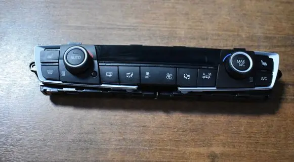 BMW M5 Other switches/knobs/shifts 9363546
