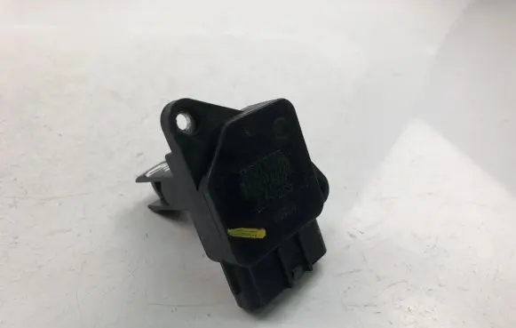 Toyota Prius (XW30) Mass air flow meter 2220422010