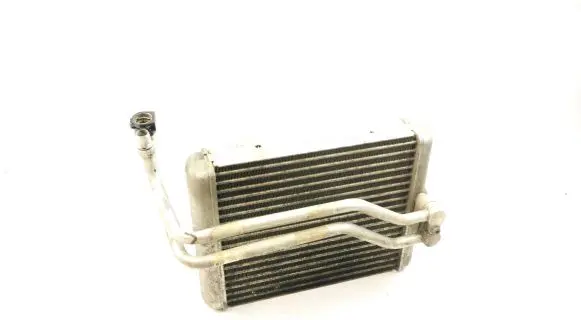 Engine oil radiator