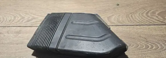 Audi A4 S4 B7 8E 8H Air intake duct part 8e0129617