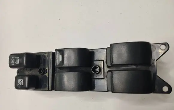 Mitsubishi Outlander Electric window control switch 8608A223 C8DD658M 03Z0D6