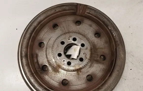 Skoda Superb B6 (3T) Dual mass flywheel CFG 03L105266