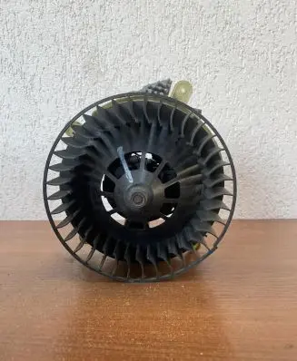 Mercedes-Benz E W210 Air conditioning (A/C) fan (condenser) 2108206210 E961