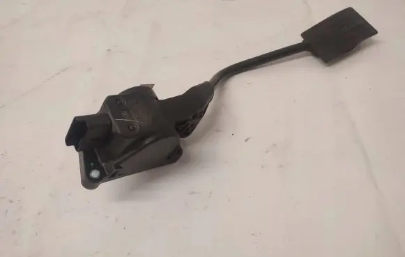 Peugeot 508 Accelerator throttle pedal 9686212980