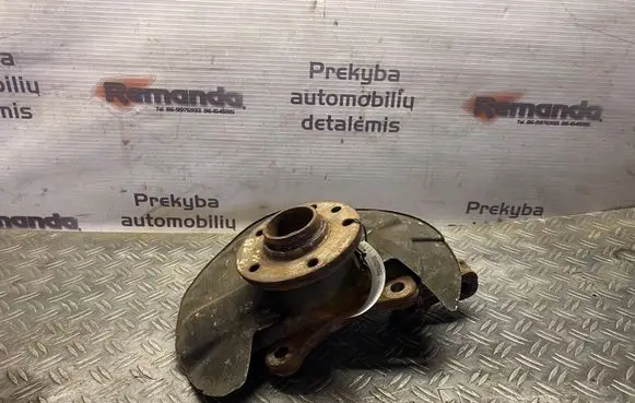 Volkswagen Transporter - Caravelle T5 Front wheel hub