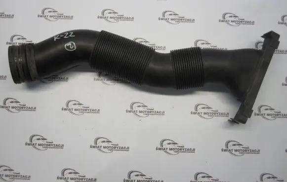 Volkswagen Golf VI Air intake hose/pipe 1K0129618BD