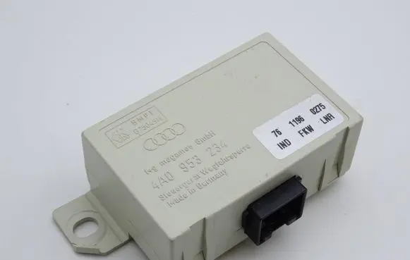 Audi A4 S4 B5 8D Immobilizer control unit/module 4A0953234