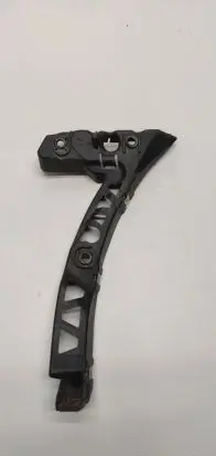 Front bumper mounting bracket