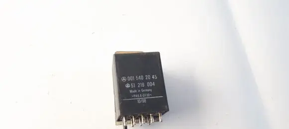Mercedes-Benz Vito Viano W638 Other relay 0015402045 51219004