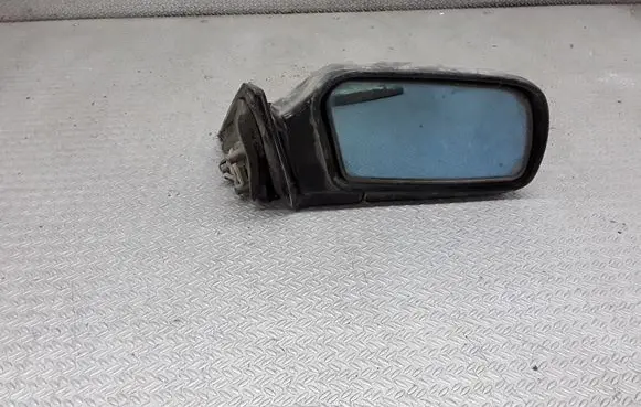 Mazda 626 Manual wing mirror E200734