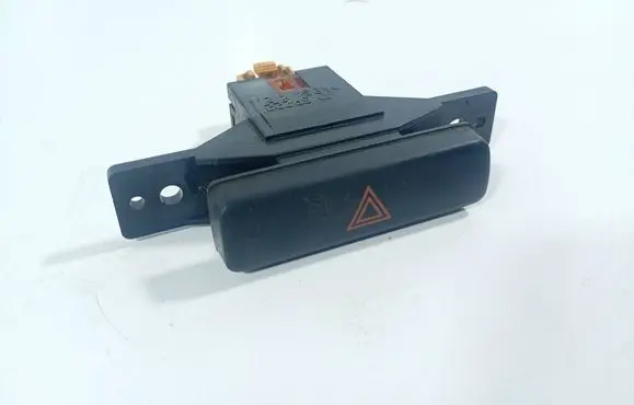 Suzuki Grand Vitara II Hazard light switch SP222