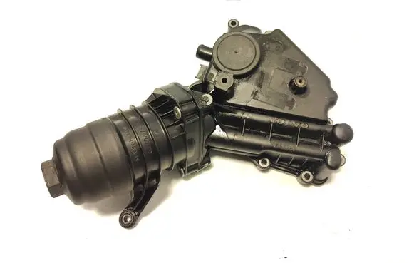 Volvo V60 Oil filter mounting bracket 30757730