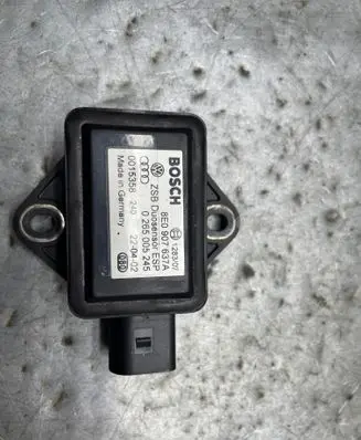Skoda Fabia Mk2 (5J) ESP acceleration yaw rate sensor 128307 220402 8E0907637A