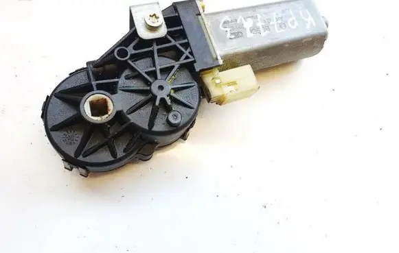 BMW 7 E65 E66 Seat adjustment motor 0390201972