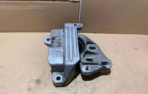 Mercedes-Benz A W177 AMG Engine mount vacuum valve A1772403600 173221043 ZGS001Q001