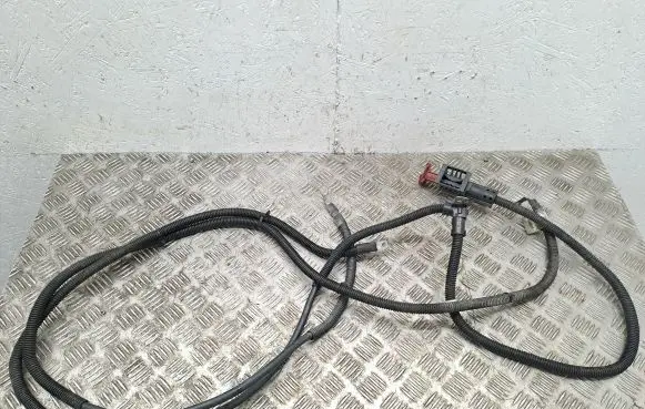 Mercedes-Benz Sprinter W906 Positive cable (battery) A9065402727 A9065460735 A9065460147
