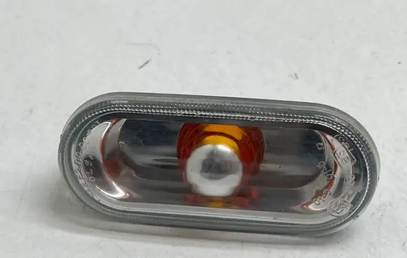 Volkswagen Caddy Front fender indicator light 2K0949117B