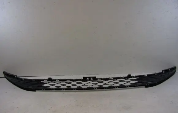 Front bumper lower grill