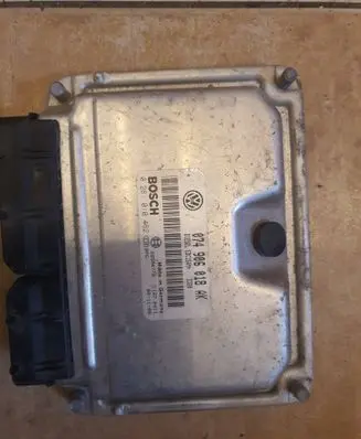 Volkswagen Multivan T4 Engine control unit/module 074906018AK 0281010462 28SA4770