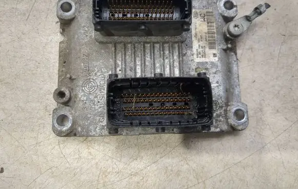 Opel Corsa D Engine control unit/module 0261208394 1039S17959 55354328