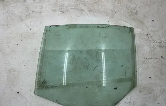 BMW 3 E90 E91 Front door window glass four-door 43R00049