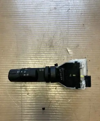 Nissan Qashqai Indicator stalk 14425