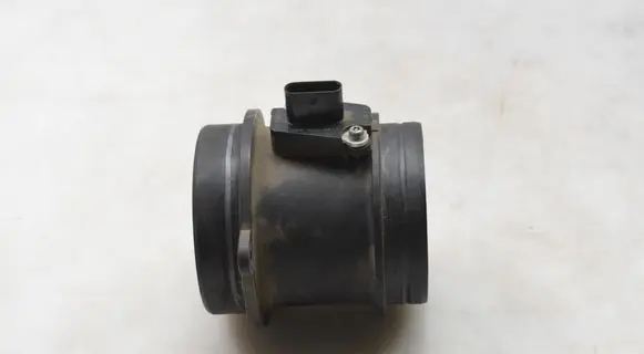 Volkswagen Amarok Mass air flow meter 059906461S