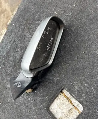 Audi A6 S6 C5 4B Front door electric wing mirror 010593