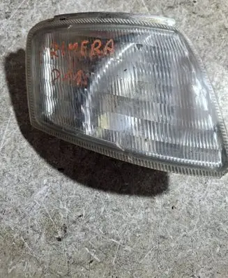 Nissan Primera Front indicator light 261302F000
