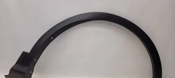 Front arch trim
