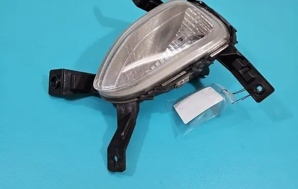 Hyundai i20 (GB IB) Front fog light 92207-C8700 IMPRK1424043