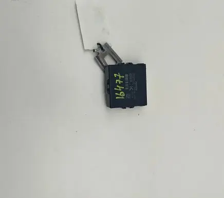 Toyota RAV 4 (XA50) Rear brake EMF control unit/module 15181111250 8905042010